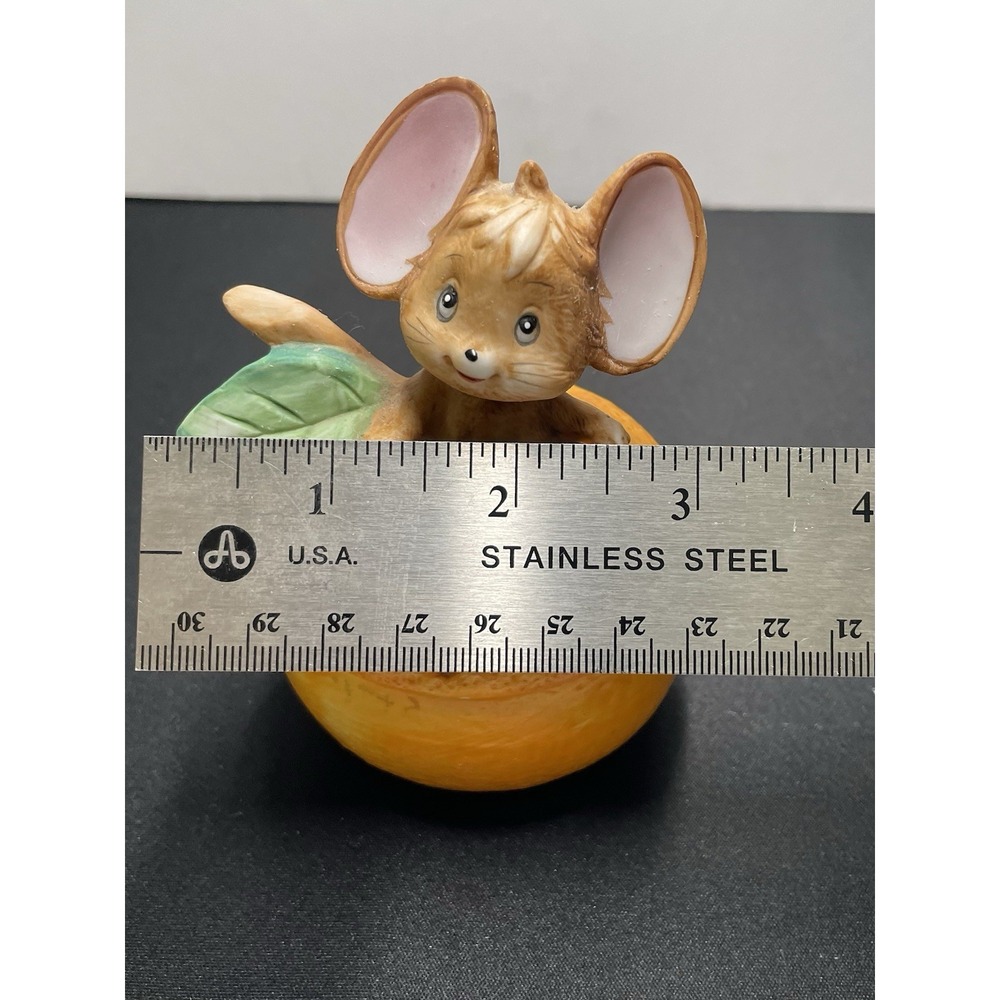 Vintage 1970s Lefton Ceramic Mouse Trinket Box Shaped like Orange. Mint! - Picture 7 of 8